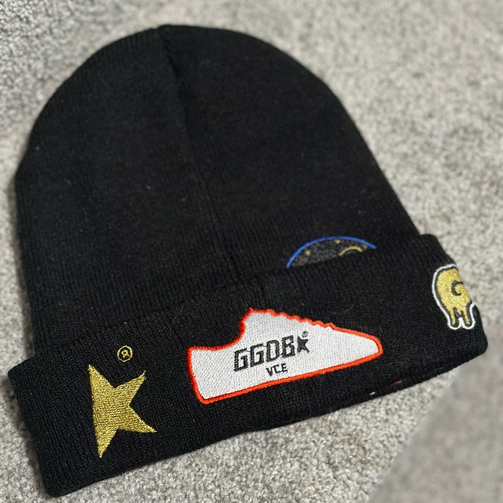 Golden Goose Black Kids Beanie with Gold Star and Patch Details